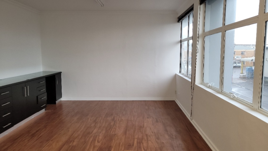 To Let commercial Property for Rent in Paarden Eiland Western Cape